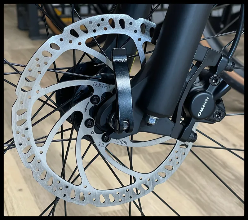 Giant Talon 29 3 Medium Amber Glow 2022-9